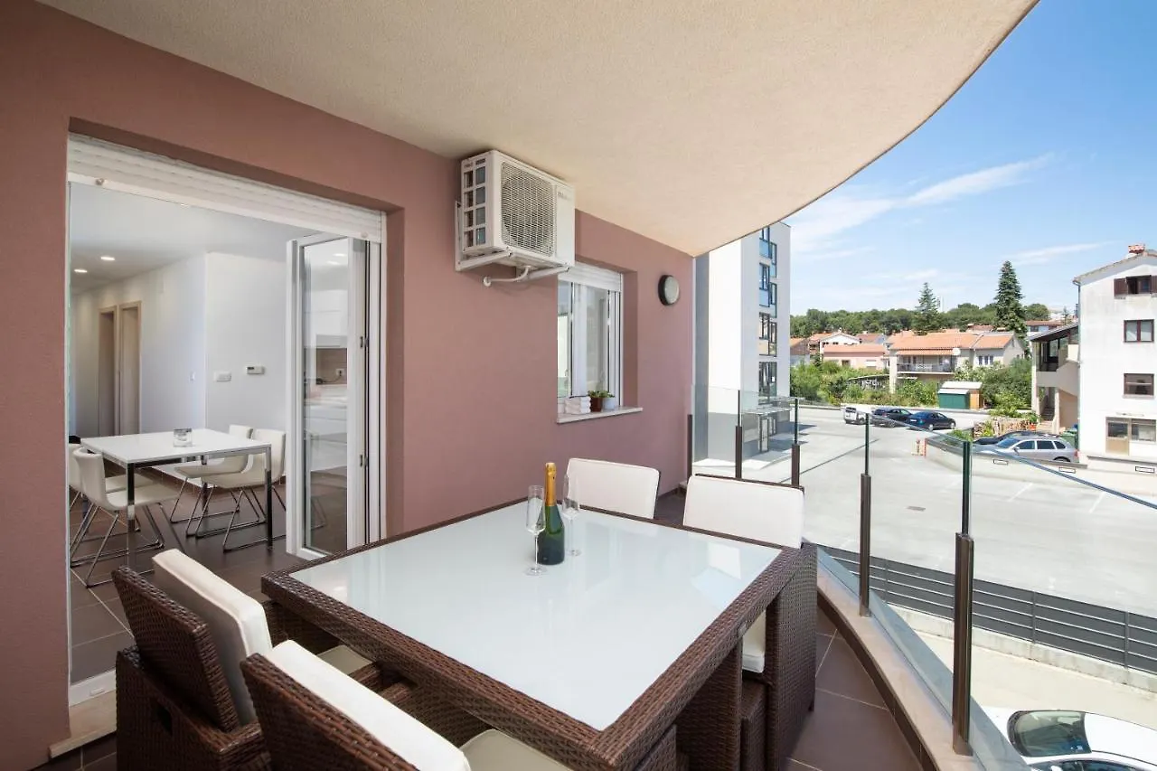Monte Paradiso Sun Apartment Pula